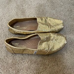 Toms Gold Glitter Flats